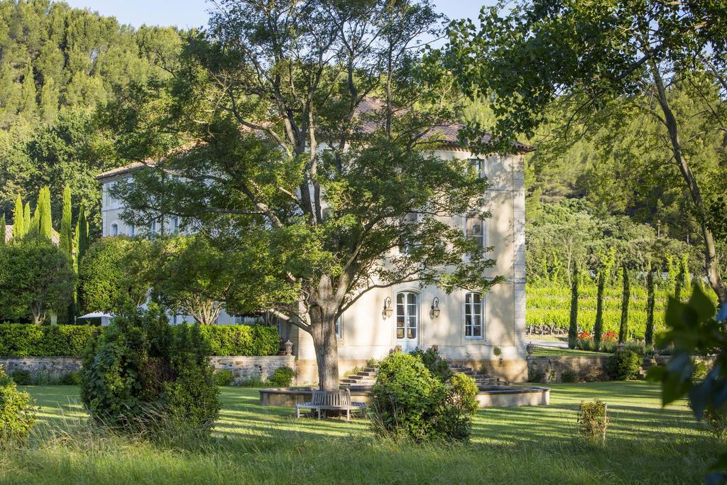 Chateau Talaud Bed & Breakfast Loriol-du-Comtat Exterior photo