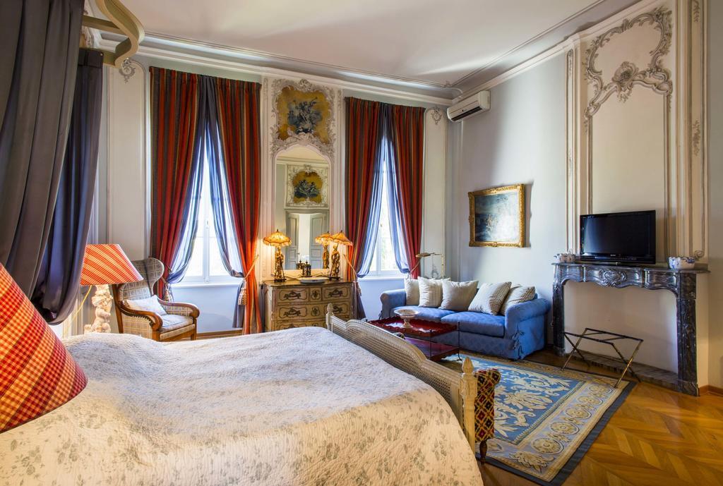 Chateau Talaud Bed & Breakfast Loriol-du-Comtat Room photo