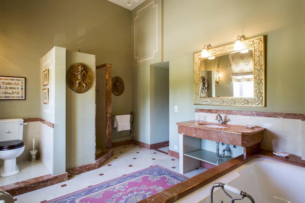 Chateau Talaud Bed & Breakfast Loriol-du-Comtat Room photo
