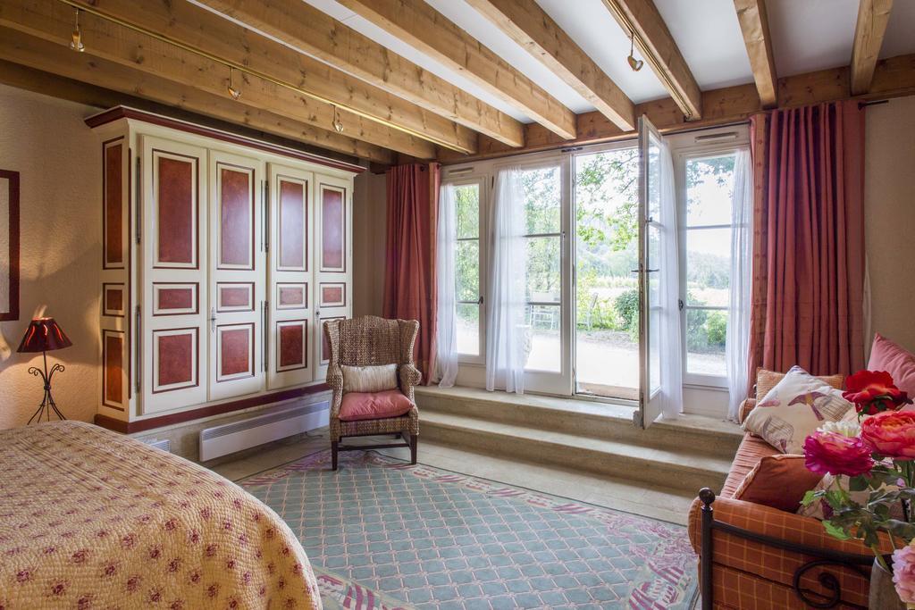 Chateau Talaud Bed & Breakfast Loriol-du-Comtat Exterior photo